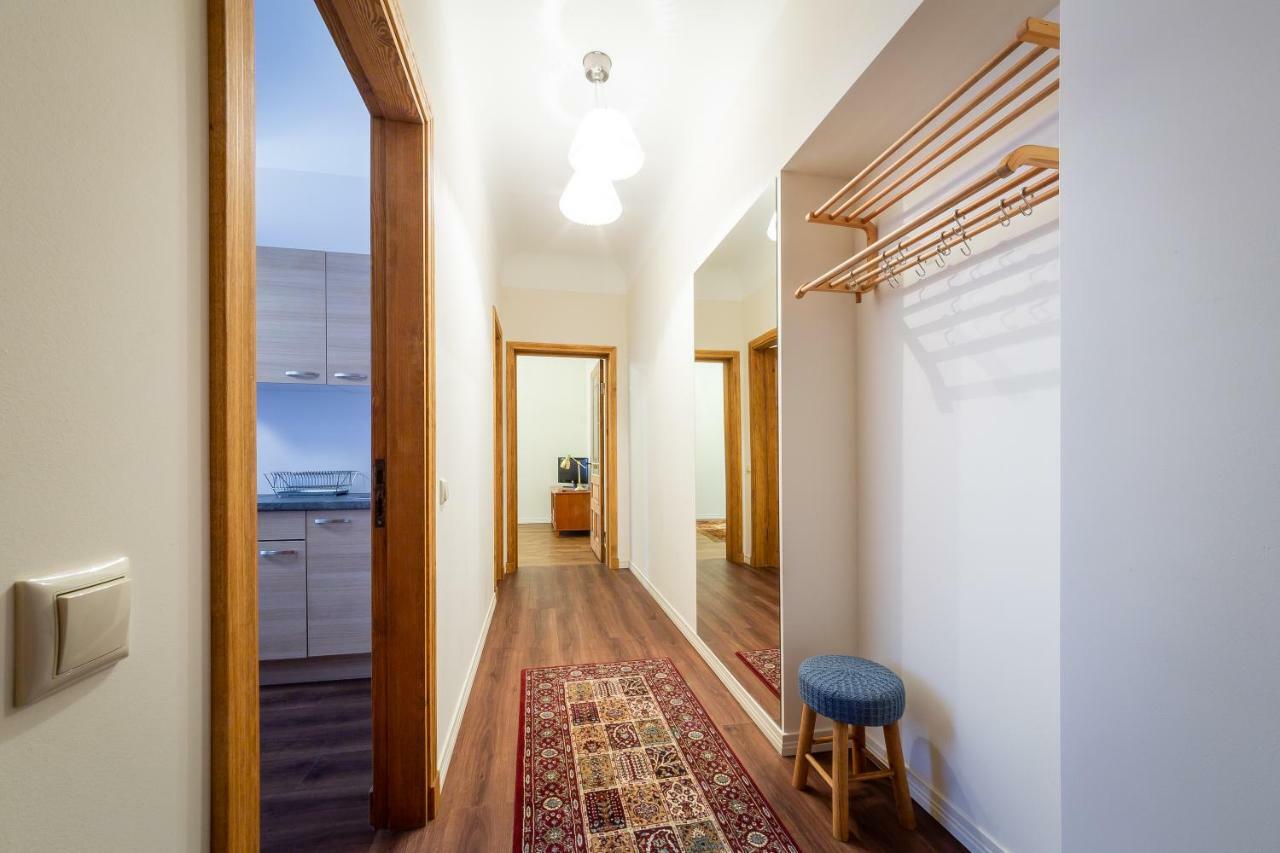 Stories Writer'S Ap 40Sqm Renovated Free Parking Appartement Riga Buitenkant foto